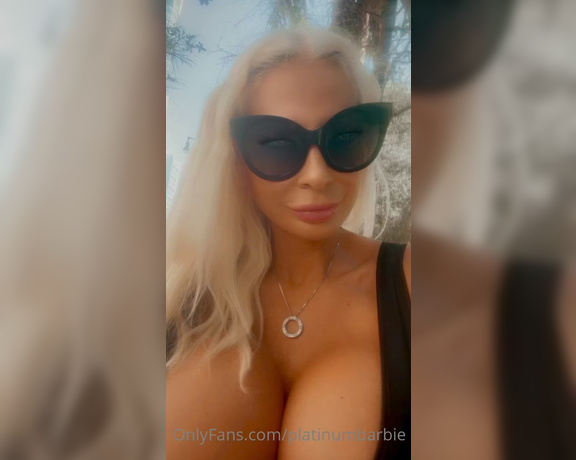 Bombshell Skyler aka Plasticbarbie2000 OnlyFans Video 411