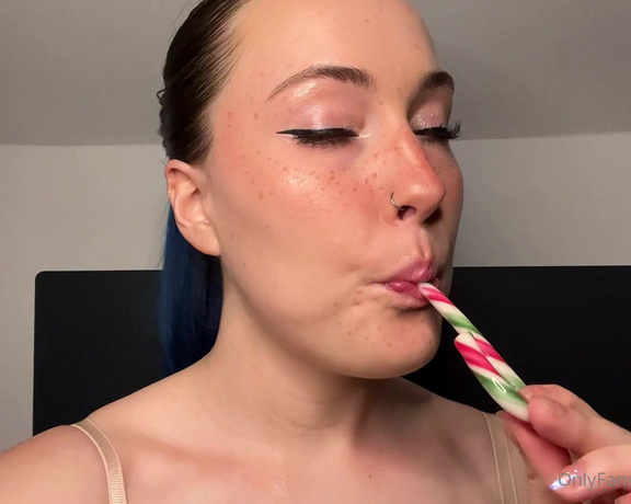 Clover Fae aka Cloverfae OnlyFans - Candy cane mouth sounds 13 min sucking and spitting solo What should I make sloppy next