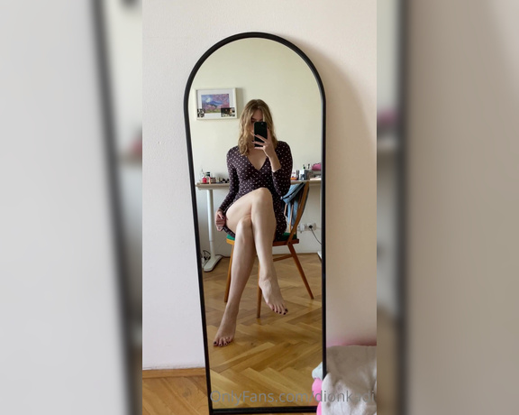 Di aka Dionkadi OnlyFans - What if I have no panties 3