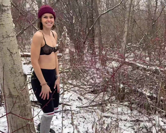 Serenity Cox aka Serenitycox OnlyFans - Here is the edited version of yesterdays fun in the snow I had a really fun time, and excited