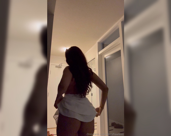 Diva Flawless aka Divaflawless OnlyFans Video 357