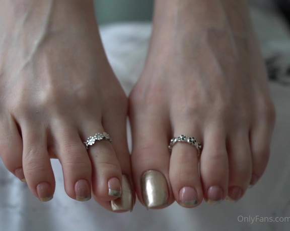 Toetally Devine -  Quick JOI Tags French pedi, gold pedi, JOI