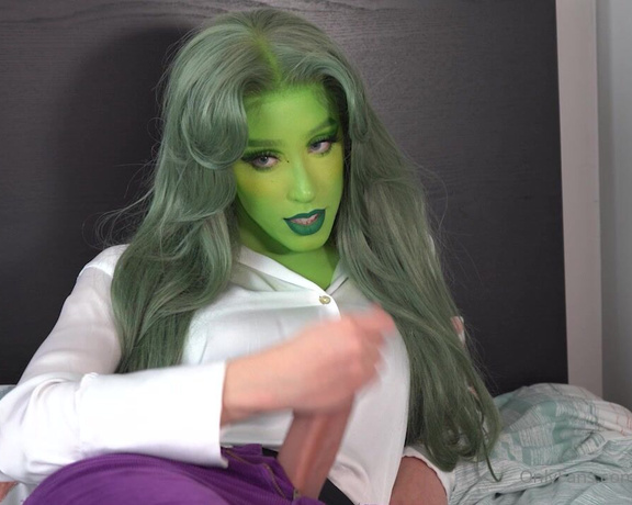 Toetally Devine -  Many of you wanted to see this She Hulk switch video so here it is Jens boyfriend has no