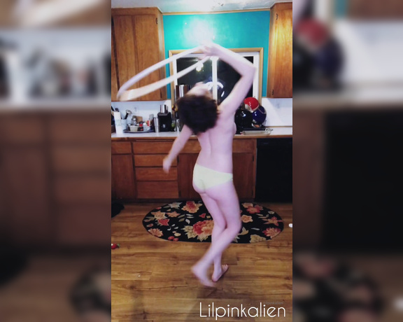 Lilpinkalien -  Do I have space to be tossing my hoop around in my house Absolutely not. Does that stop me trying