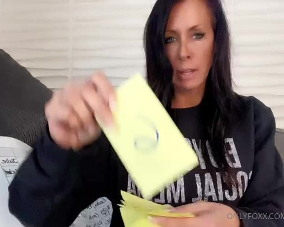 Reagan Foxx aka Thereaganfoxx OnlyFans Video 874