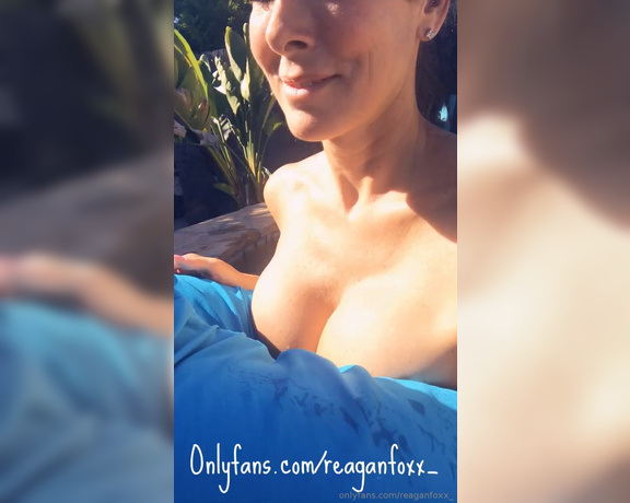 Reagan Foxx aka Thereaganfoxx OnlyFans - In LA and not shooting todayso I’ll do my own Hot Wife thing Stay tuned for more