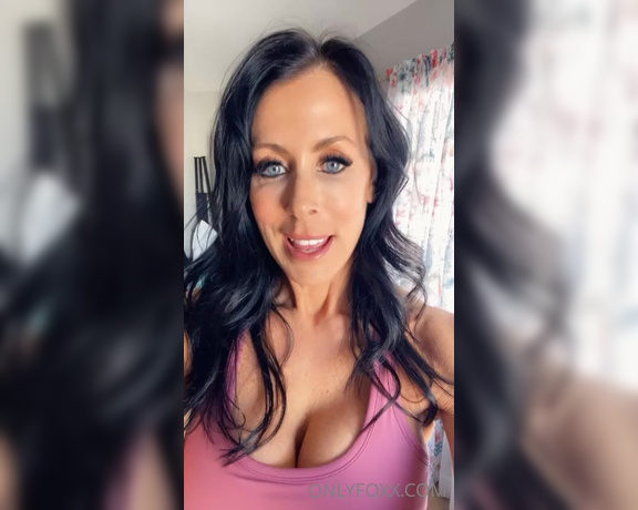 Reagan Foxx aka Thereaganfoxx OnlyFans Video 987