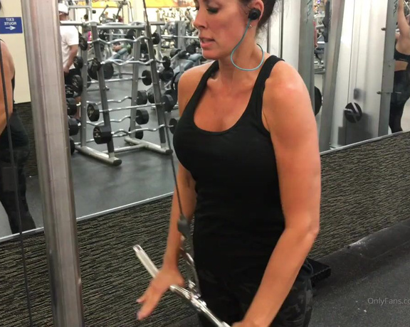 Reagan Foxx aka Thereaganfoxx OnlyFans - Foxx Fitness was at LA Fitness in Woodland Hills staying true to her goals of a healthier lifestyle