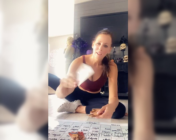 Reagan Foxx aka Thereaganfoxx OnlyFans - Hey Hey Football Fans here are the numbers for MNF