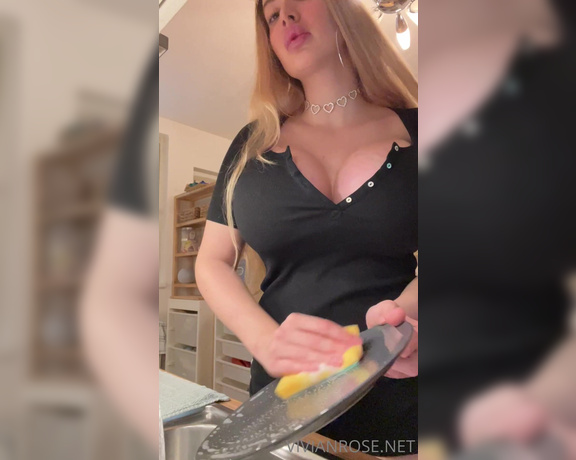 Vivian Rose aka Vivianroseofficial OnlyFans - Doing the dishes featuring bouncy boobs D Wanna see more everyday content like this Leave a comment