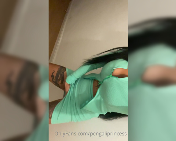 Yasmina Khan aka Pengaliprincess OnlyFans - Going out in a sec but so horny