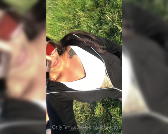 Yasmina Khan aka Pengaliprincess OnlyFans - Look at them titties glowing in the sun 1