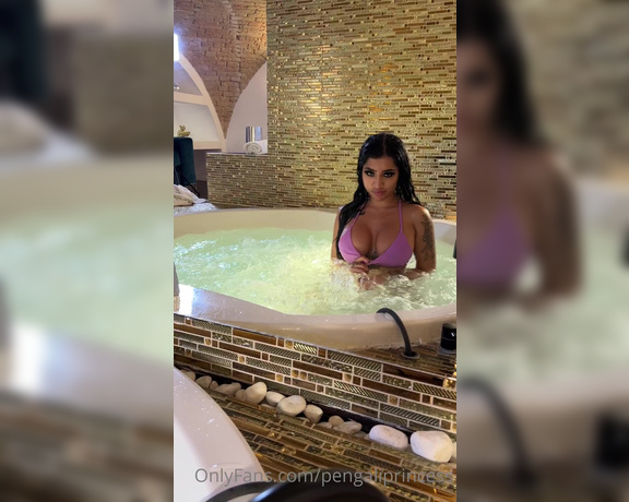 Yasmina Khan aka Pengaliprincess OnlyFans - Wanna get freaky with me in the hot tub baby