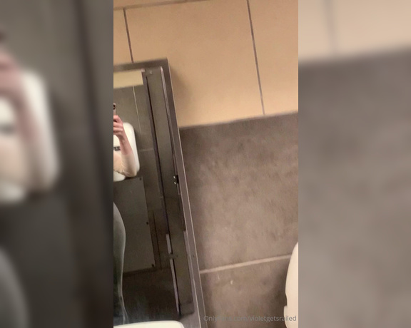 Violet Jade aka Violetgetsrailed OnlyFans - Fucked up in a gas station bathroom