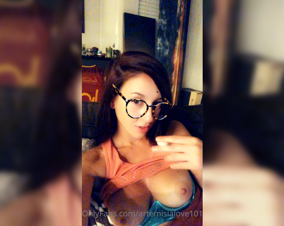 Artemisia Love aka Artemisialove101 OnlyFans - Smoking, watching a scary movie by myself and gettind horny