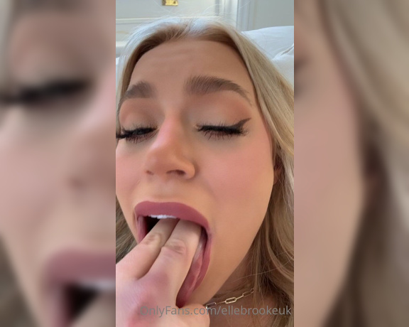 Elle Brooke aka Thedumbledong OnlyFans - Your favourite cumslut