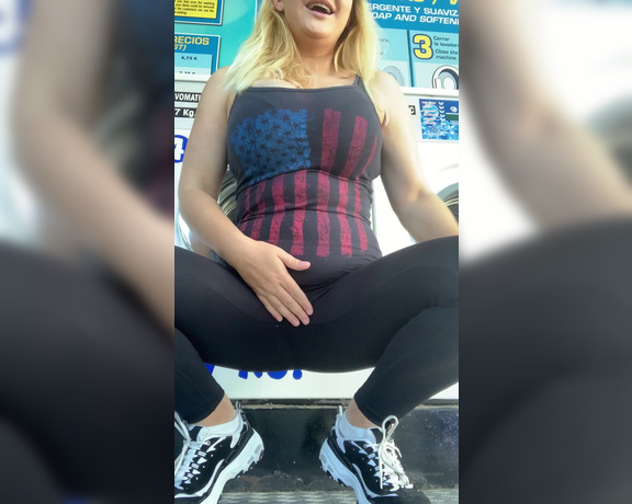 Dolly Fox aka Dollyfoxvip OnlyFans - Having naughty fun in public laundry mat