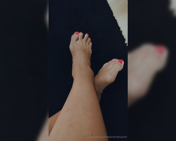 Kitty Kat aka Warrioramazon OnlyFans - My feet want to be kissed