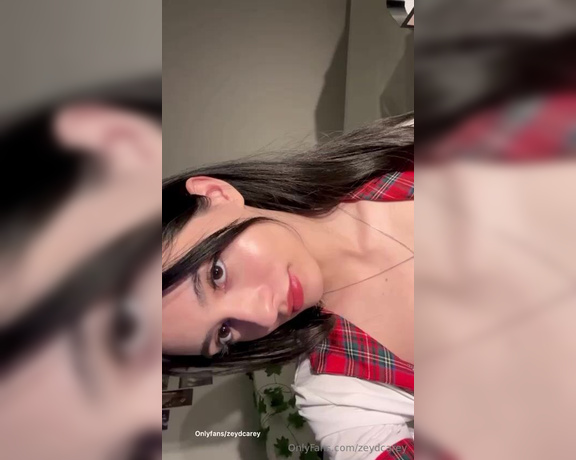 Alya Vural aka Zeydcarey OnlyFans - Liseli oldumm 1