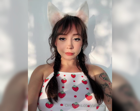 Alice Bong aka Alicebong OnlyFans - Are you tired today Ill help you relax
