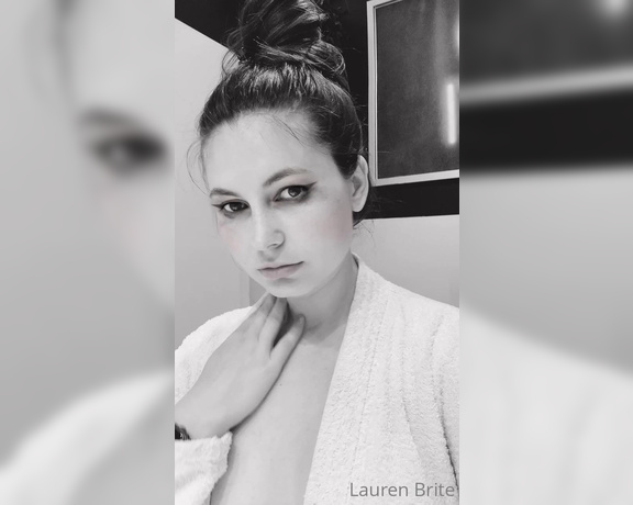 Lauren Brite aka Laurenbrite OnlyFans - Wanna play!