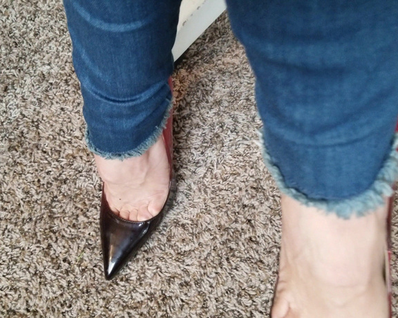 ZephiAnna -  Just a quick clip to remind you that Louboutins taste better