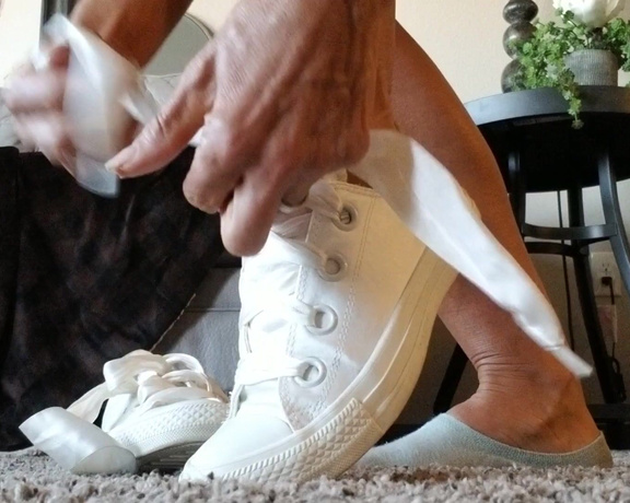 ZephiAnna -  Another pair of Converse for you suckers to dream about tasting haha