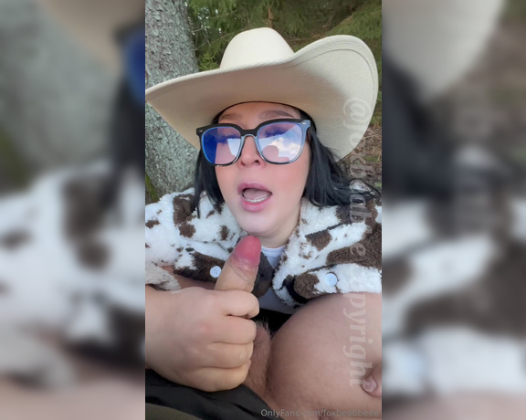 NO PPV Foxbeabbe aka Foxbeabbeee OnlyFans - New BG video Cowgirl outdoor blowjob with massive facial ending