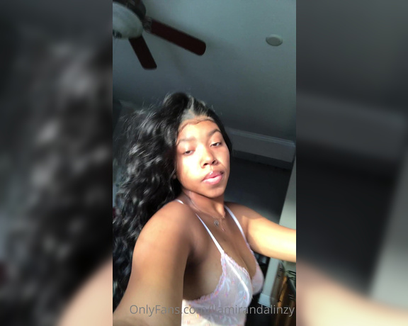 Natural Beauty aka Naturalluvsbeauty OnlyFans - Sunshine baby 1