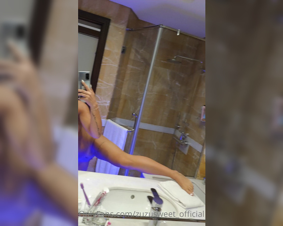 Zuzu Sweet VIP aka Zuzusweet_official OnlyFans - Mood in the hotel