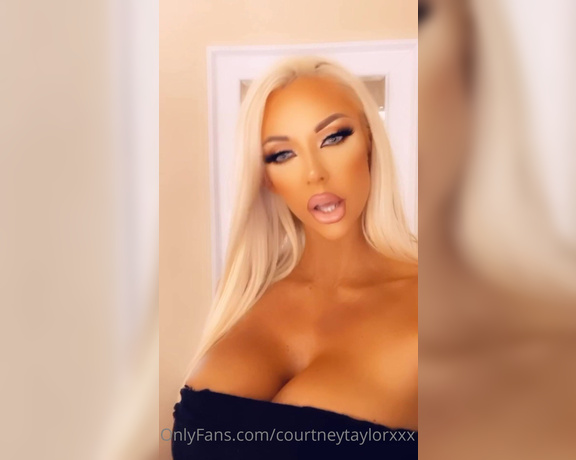 Courtney Taylor XXX aka Courtneytaylorxxx OnlyFans - Who’s coming to fuck me on cam today Email me at CourtneyTaylorXXX@gmailcom for all My XXX Skype
