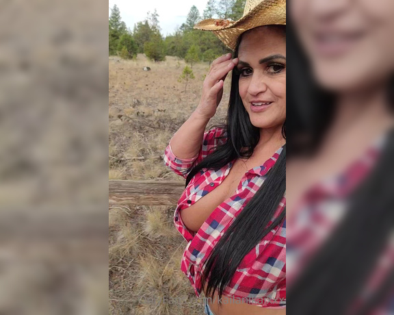 Kailani Kai XXX aka Kailanikaixxx OnlyFans - Wanna be my cowboy I can be your cowgirl I forgot to post this yesterday lol Lets go for a natu 1