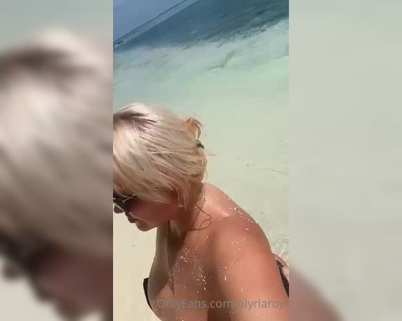 Olyria Roy aka Olyriaroy OnlyFans - Summer vibes How did you start your autumn, guys I hope this video will warm you up I wanna
