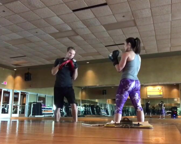 Kendra Lust aka Kendralust OnlyFans - Boxing lesson #1
