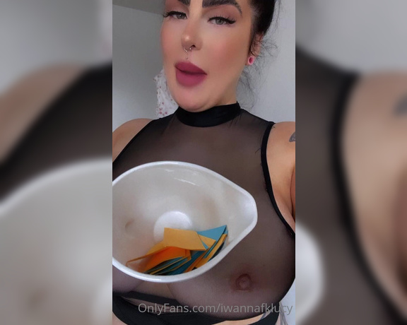 LUCY BLOWS aka Iwannafklucy OnlyFans - THIRTEENTH pop go to AARON who won a custom tit wank vid!  Custom tit wank x 5 Unrel