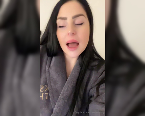 LUCY BLOWS aka Iwannafklucy OnlyFans - Q &