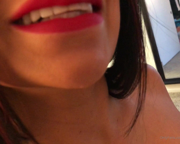 Gabby Quinteros aka Realgabbyquinteros OnlyFans - In between my tits or my mouth where would you stick your dick You got one choice Where would you
