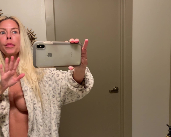 Tabitha Stevens aka Tabithastevens OnlyFans - From this morning before my trek! No makeup, pure and raw! Ha! Much Love, Tabitha XOXOX