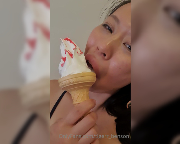 Tigerr Benson aka Tigerr_benson OnlyFans - Ice cream!!! Yummy