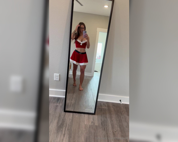 Thattgirlllll aka Thattgirlllll OnlyFans - Merry Christmas