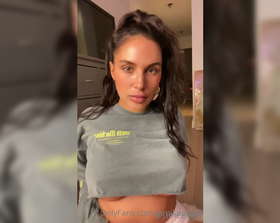 Jameelahh - OnlyFans Video (26.07.2022)