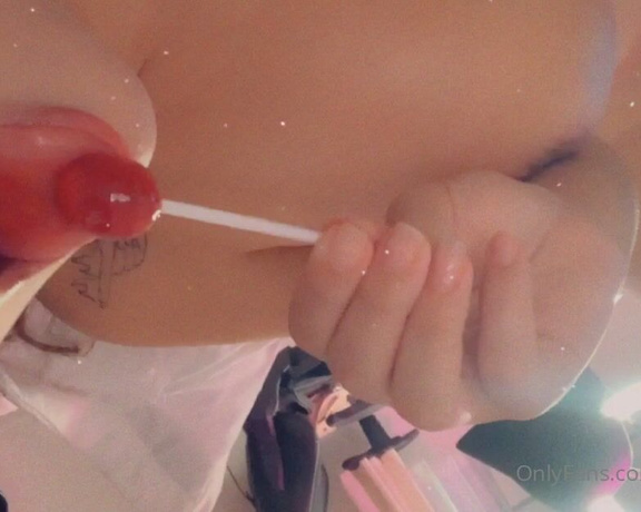 Victoria Matosa aka Babymatosao OnlyFans - Suck hard your lollipop