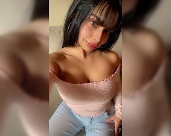 xochavella aka Xochavella OnlyFans - Would u finish on my tits or my face or both )