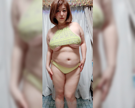 Yukari Orihara aka Yukariorihara OnlyFans - Swim suit series Im going to upload a lot of swimsuits 3 clip Please take a look at them all I b 3