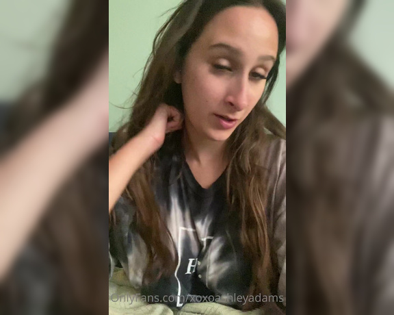 Ashley Adams aka Xoxoashleyadams OnlyFans - Explanation on why i didn’t get waxed yesterday