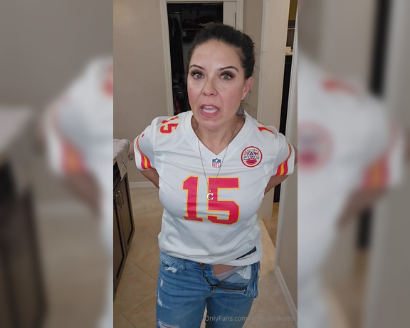 Mrs Poindexter aka Mrspoindexter OnlyFans - Ok football chat time Im not in a good mood What an embarrassment for the Chiefs!!! And Ill get