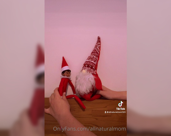 Allnaturalmom aka Allnaturalmom OnlyFans - It’s Christmas week Swipe right if you want to hear the greatestcheesiest Christmas story ever 2