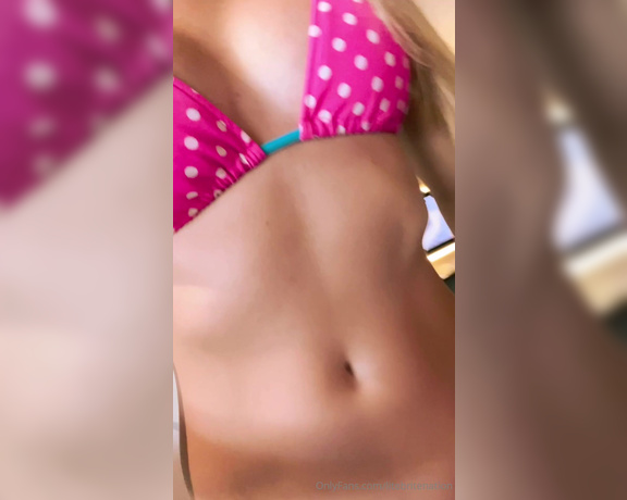Litebritenation aka Litebritenation OnlyFans - This bikini may be really sexy, but I think it looks better coming off What do you think