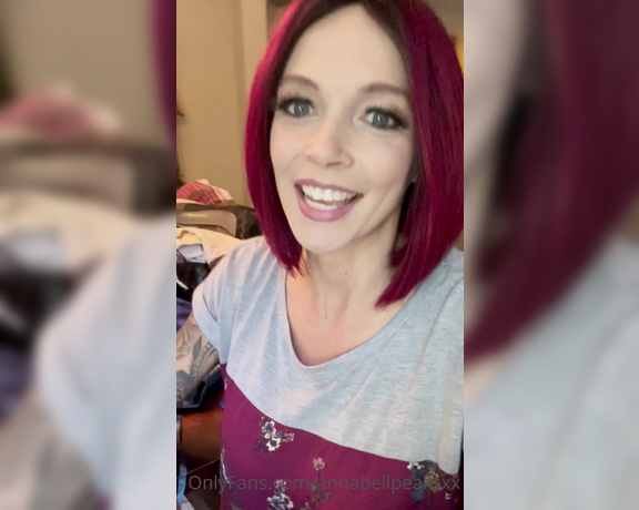 Anna Bell Peaks aka Annabellpeaksxx OnlyFans - NEW VLOG ALERT! This morning I made a new vlog update! How I spent my Sunday with some really fun