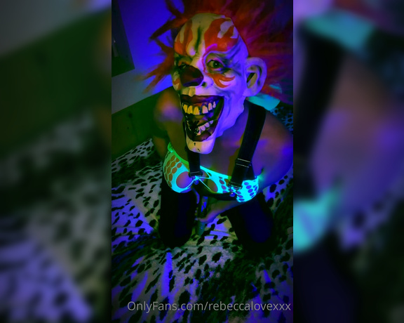 Rebecca Love aka Rebeccalovexxx OnlyFans - Creepy Clown with the Pink Strap On Video